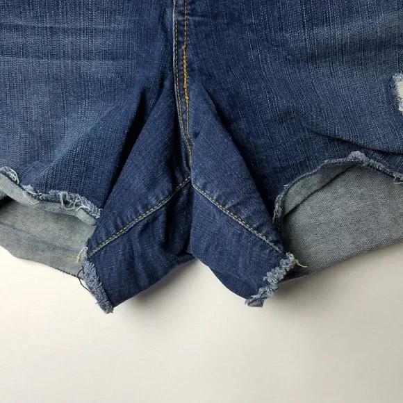 Torrid Womens Denim Shorts Cut Off Distressed US Flag Patch Pockets Size 24 - Picture 4 of 9